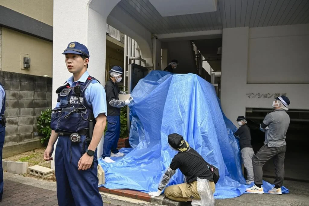 神户公寓惊见冷冻柜藏尸前妻坦承犯案、朝杀人侦办 — 封面