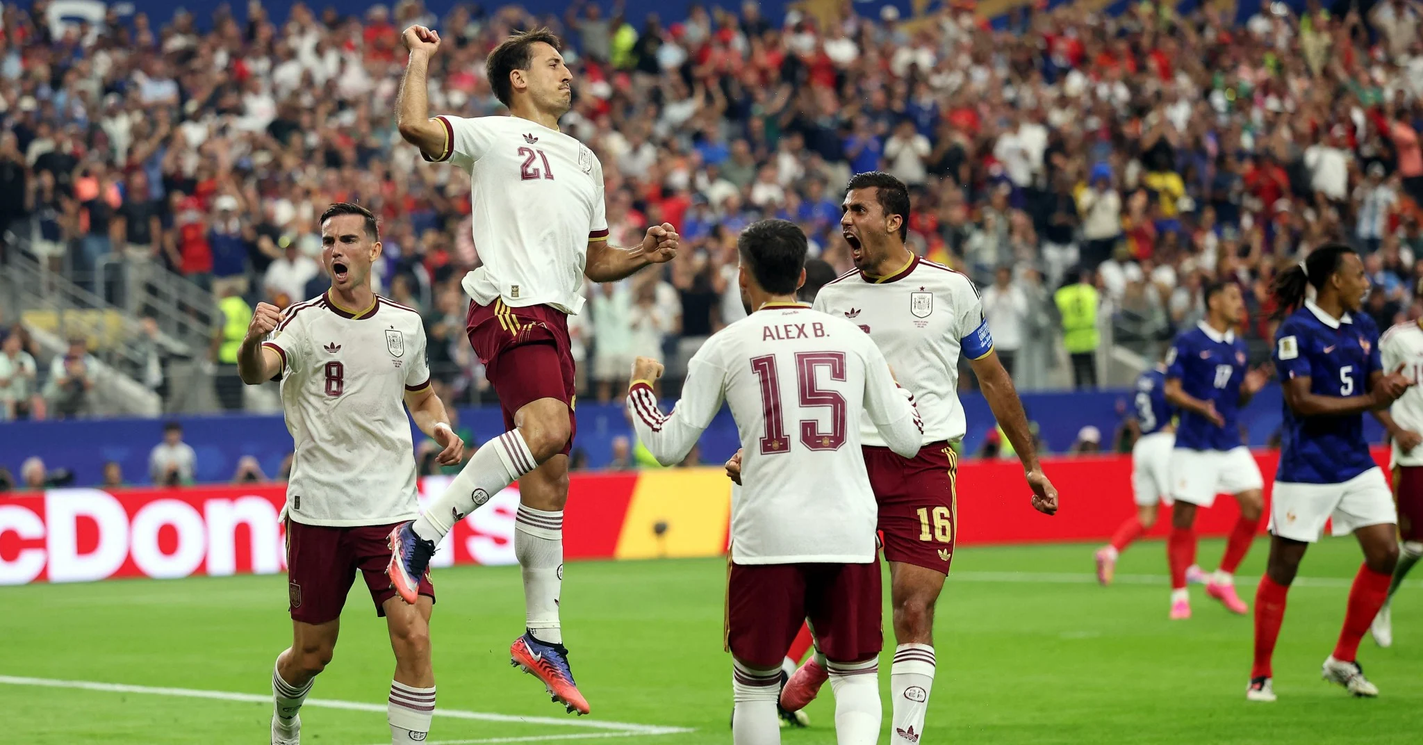 2026美加墨世界杯 | 奥亚萨瓦尔 西班牙最被低估的英雄 — 封面