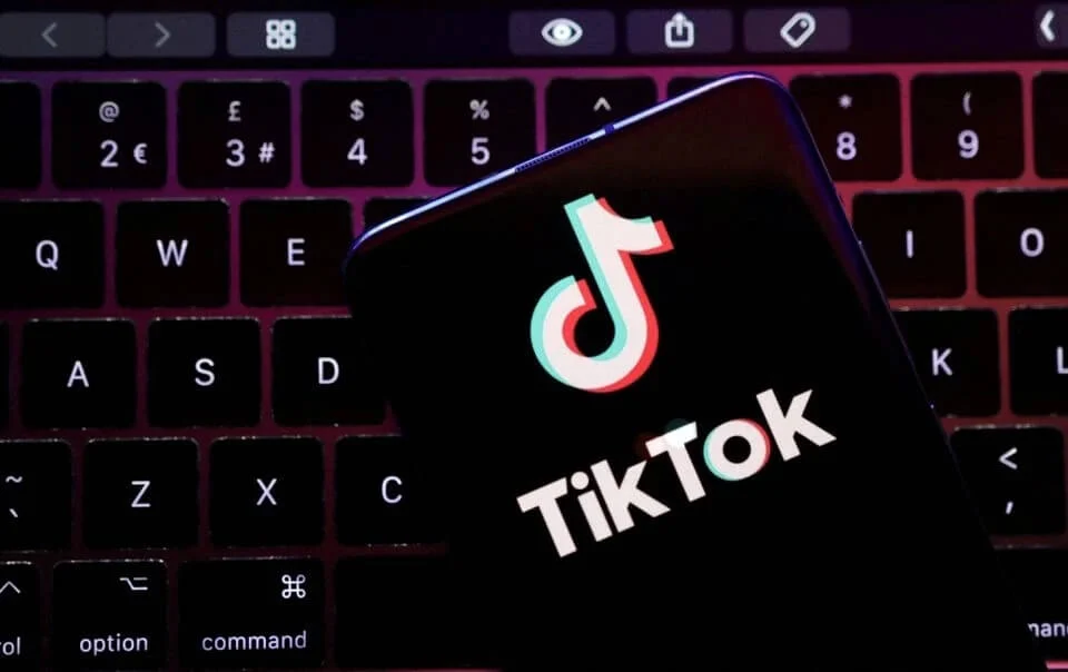 美国解除TikTok禁令开放政府公务设备使用 — 封面