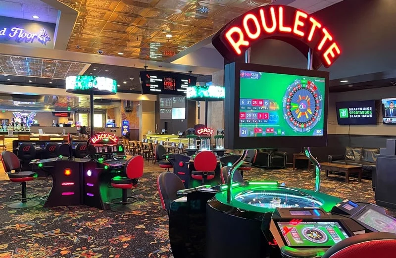 Bally’s科罗拉多赌场员工首次加入工会 — 封面