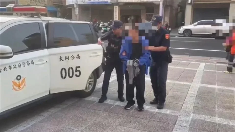 预谋藏刀刺颈啦啦队汶汶！ 52岁狂粉阿北怒吼「她逼我的」、杀人未遂起诉 — 正文配图