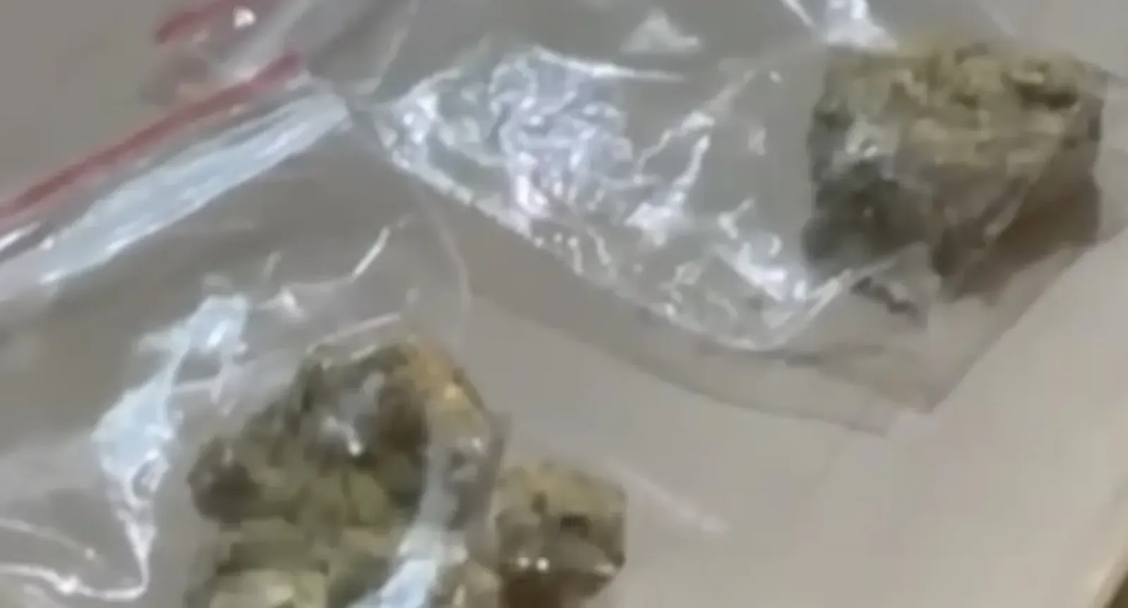 通过外卖偷偷买毒？菲律宾NBI突袭公寓抓了4名中国人 — 正文配图
