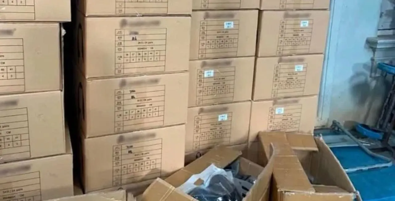 鞋盒印着中国制造！斯里兰卡突查地下鞋厂，近千双鞋被扣 — 正文配图