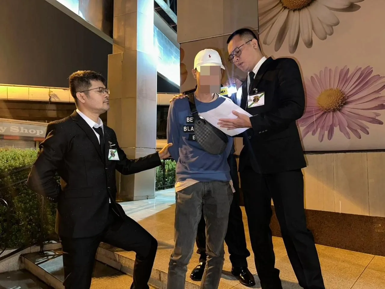 逃老挝以为风声过了？泰国21岁男子回国逛商场直接落网 — 正文配图