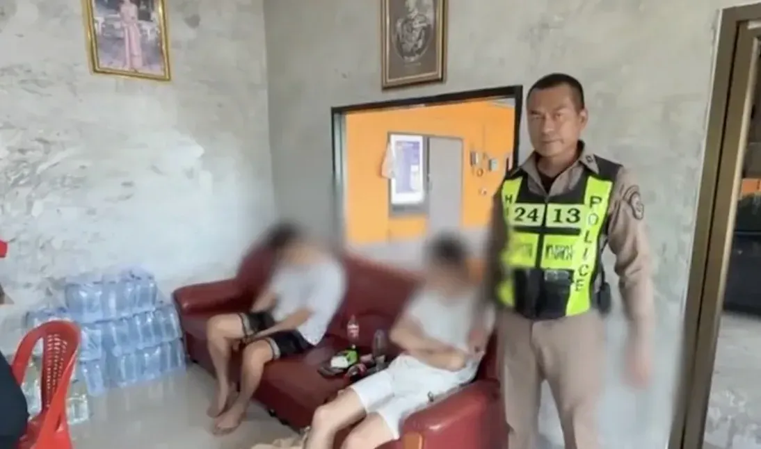 2名中国男子无入境证件被查，司机承认收取2万泰铢 — 正文配图