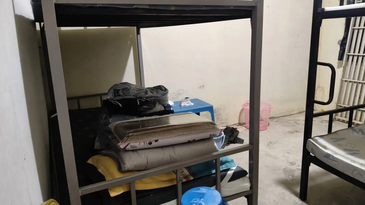 中国人频繁出入？七星海一处仓库遭警方突查 — 正文配图