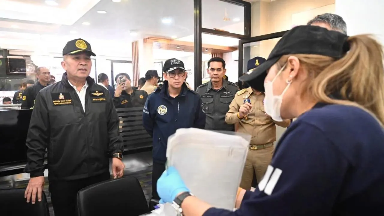 清迈热门景点蒙占突发火灾！服装店起火，暂无人员伤亡 — 正文配图
