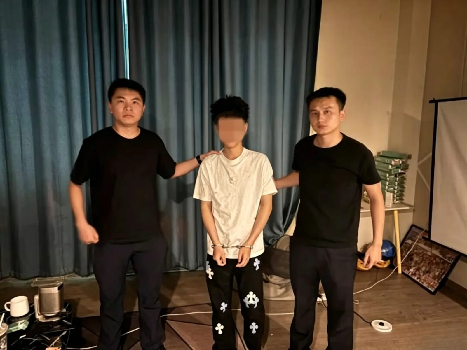 海南男子虚构被绑至国外诈骗园区,向父亲索要2万元被行拘 — 正文配图