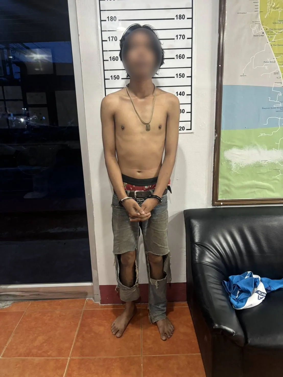 泰国男子挣脱手铐逃跑,藏山6天后被警方逮捕 — 正文配图