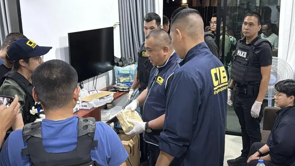 泰国查获350公斤冰毒，26岁香港男子被捕 — 正文配图