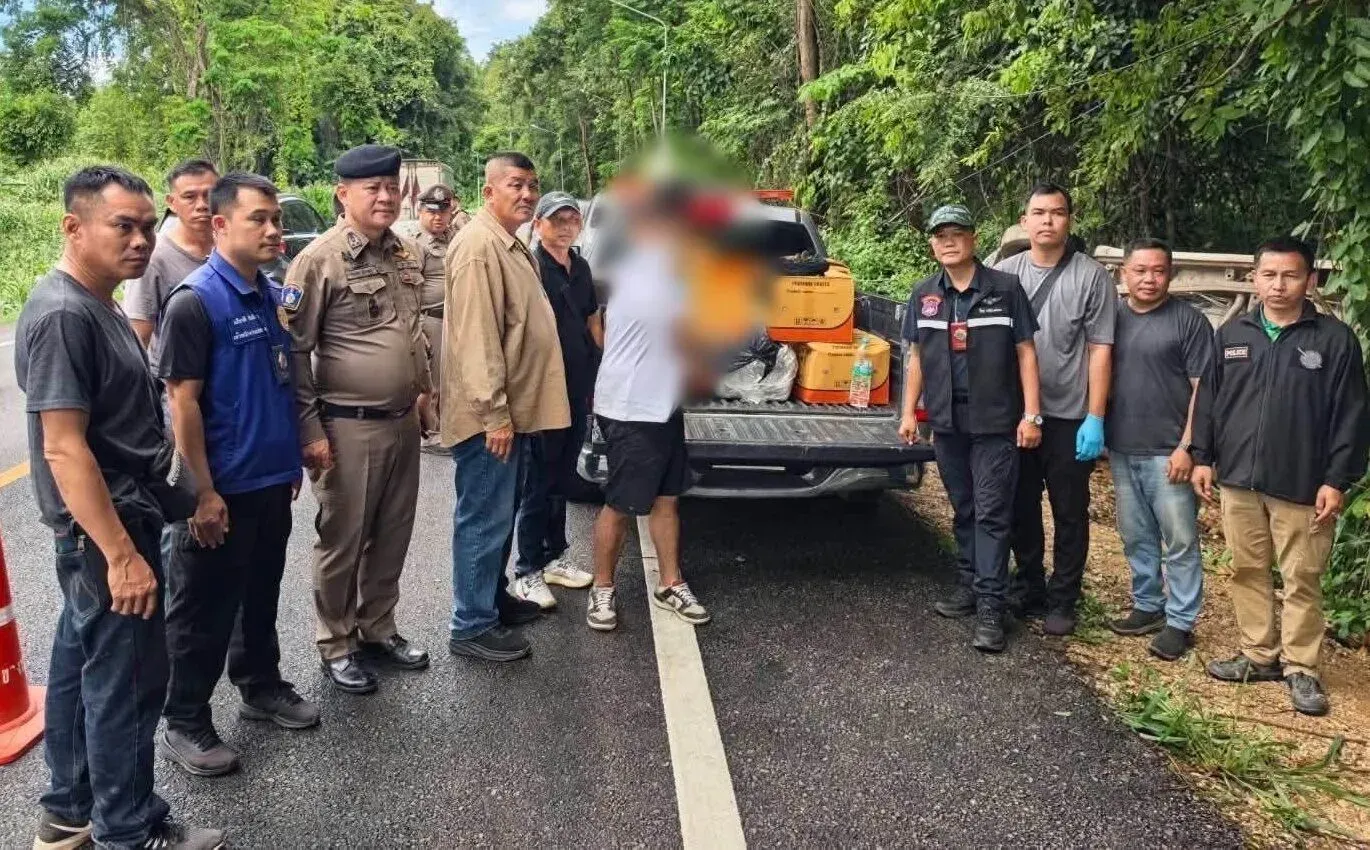 泰国警方追车拦截320万粒疯药,嫌疑人翻车被捕 — 正文配图