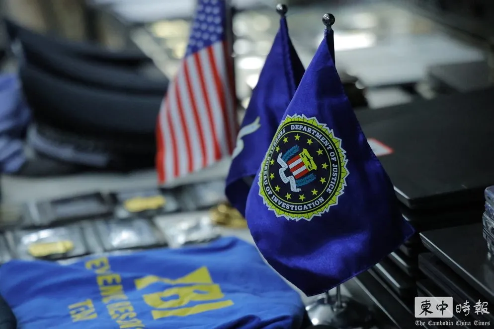 中国公安、日本警察、FBI全敢冒充!金边警方曝光大批证物 — 正文配图