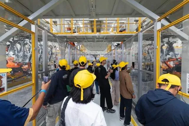 比亚迪泰国迎来第10万辆新能源汽车，罗勇工厂产能持续扩大 — 正文配图