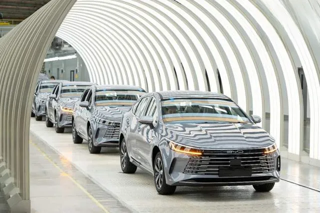 比亚迪泰国迎来第10万辆新能源汽车，罗勇工厂产能持续扩大 — 正文配图