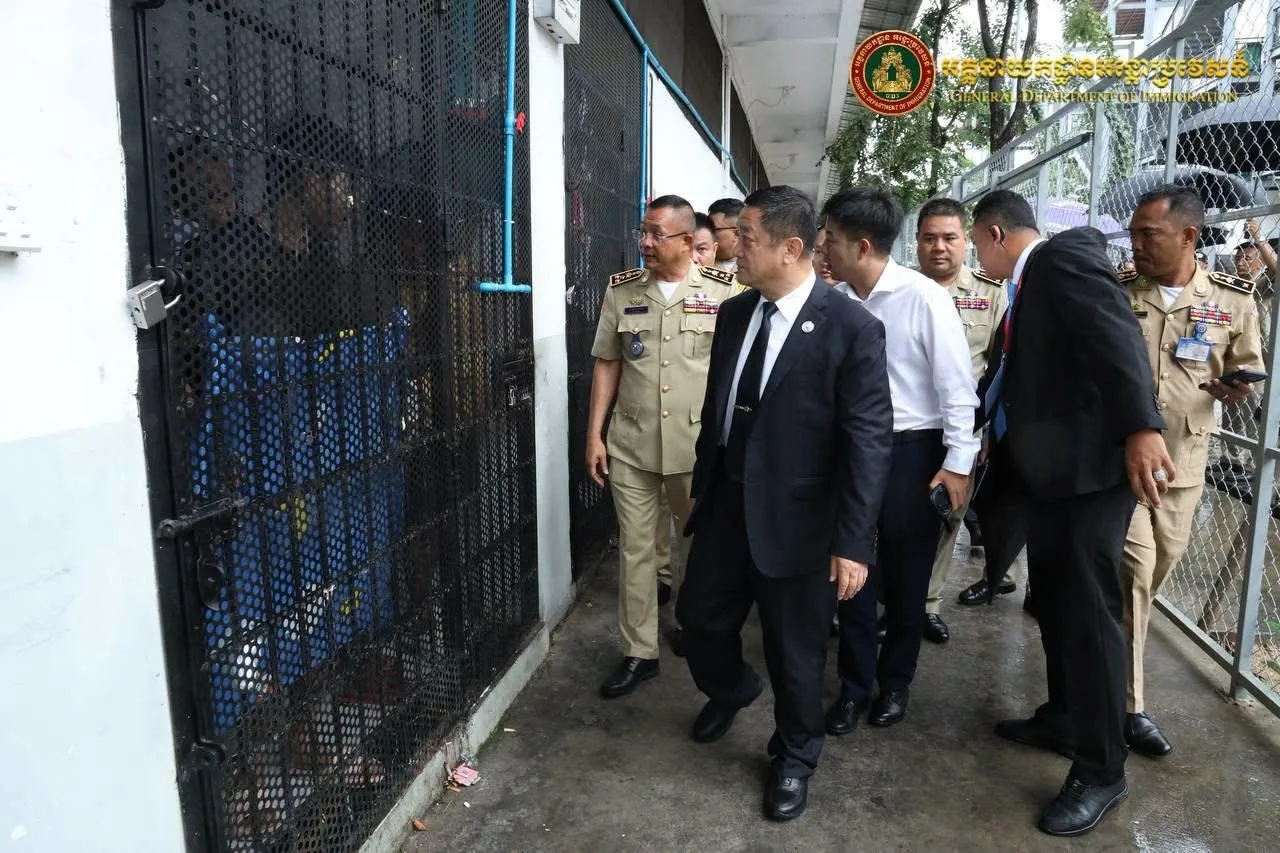 中国公安部副部长杨维林率团参访柬埔寨巴地待遣返中心 — 正文配图