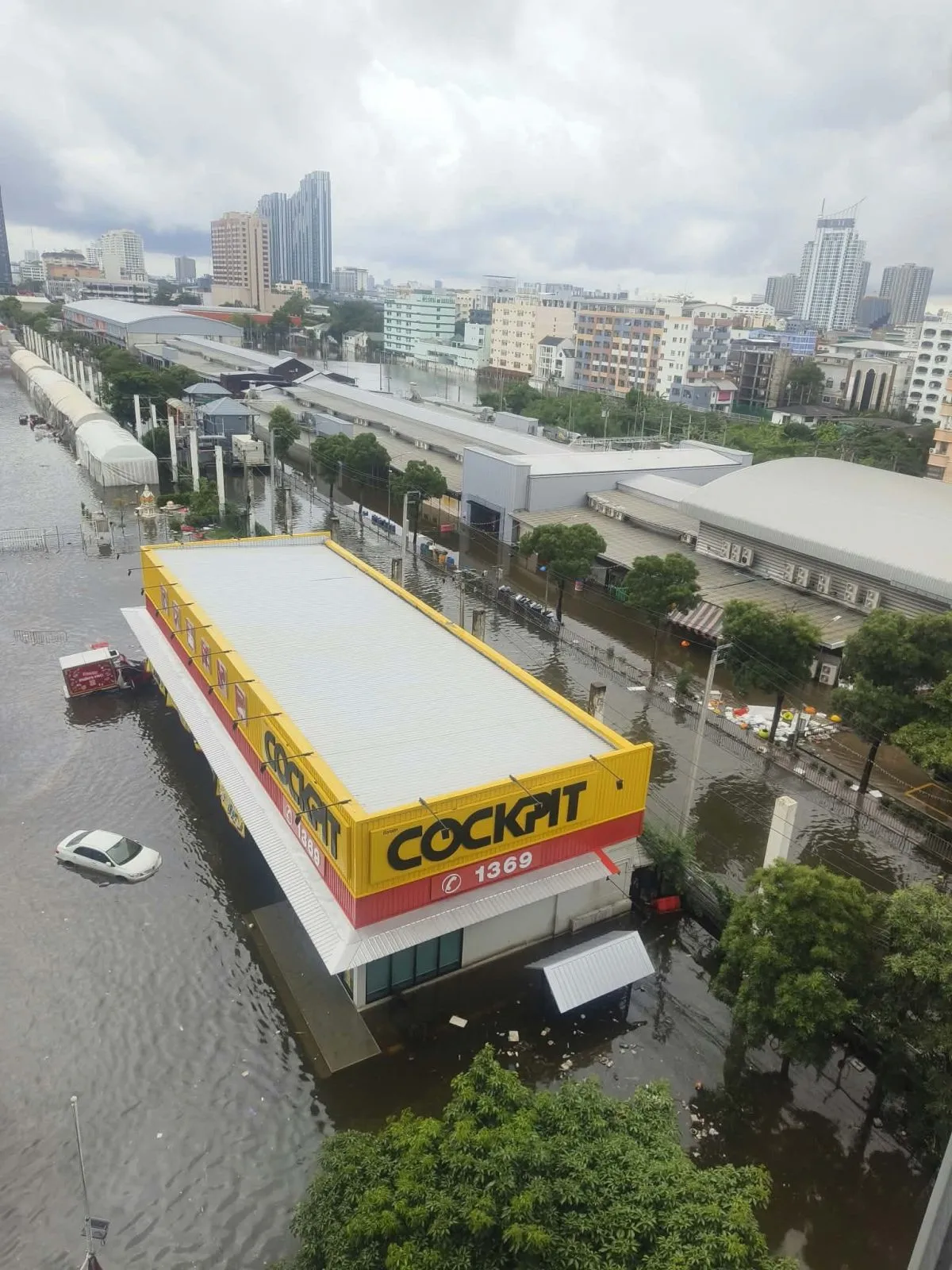 泰国暴雨持续！驻泰使馆提醒中国游客近期谨慎安排出行 — 正文配图