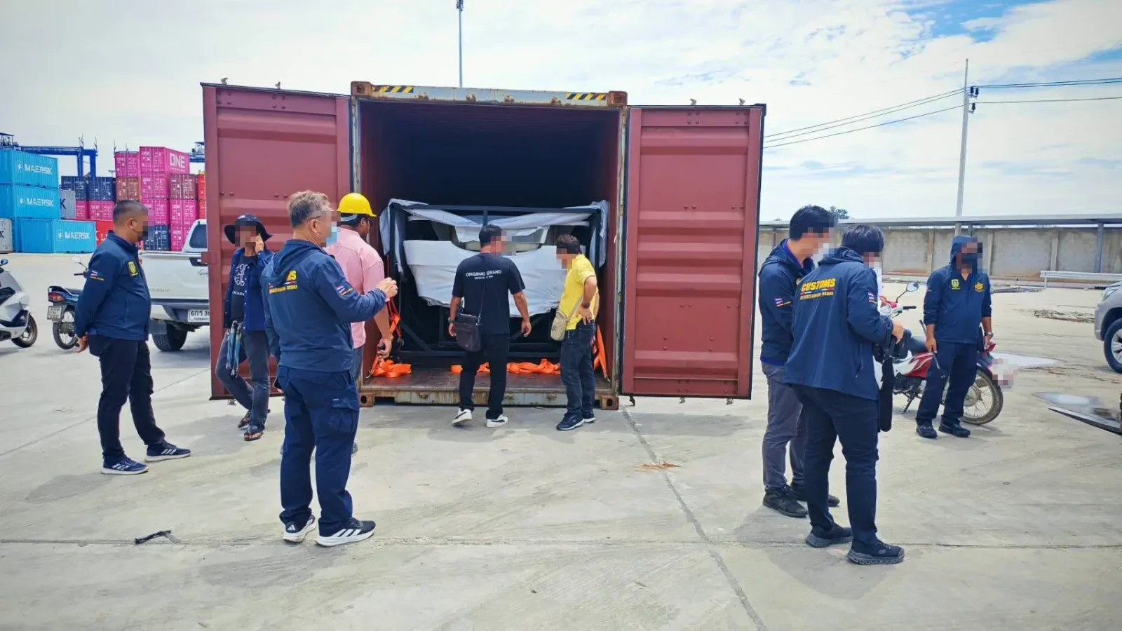 接近1吨！泰国海关截获980公斤大麻花，目的地土耳其 — 封面