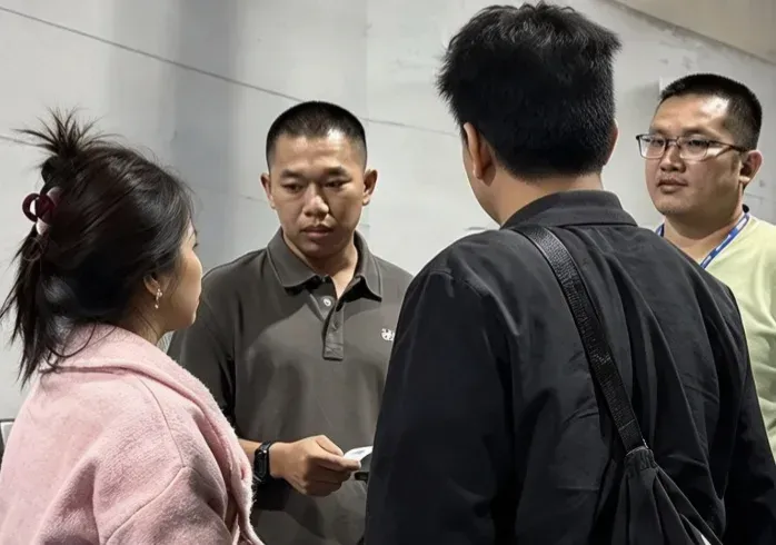 一张“转账截图”骗走11,883泰铢！泰国女子在曼谷落网 — 正文配图