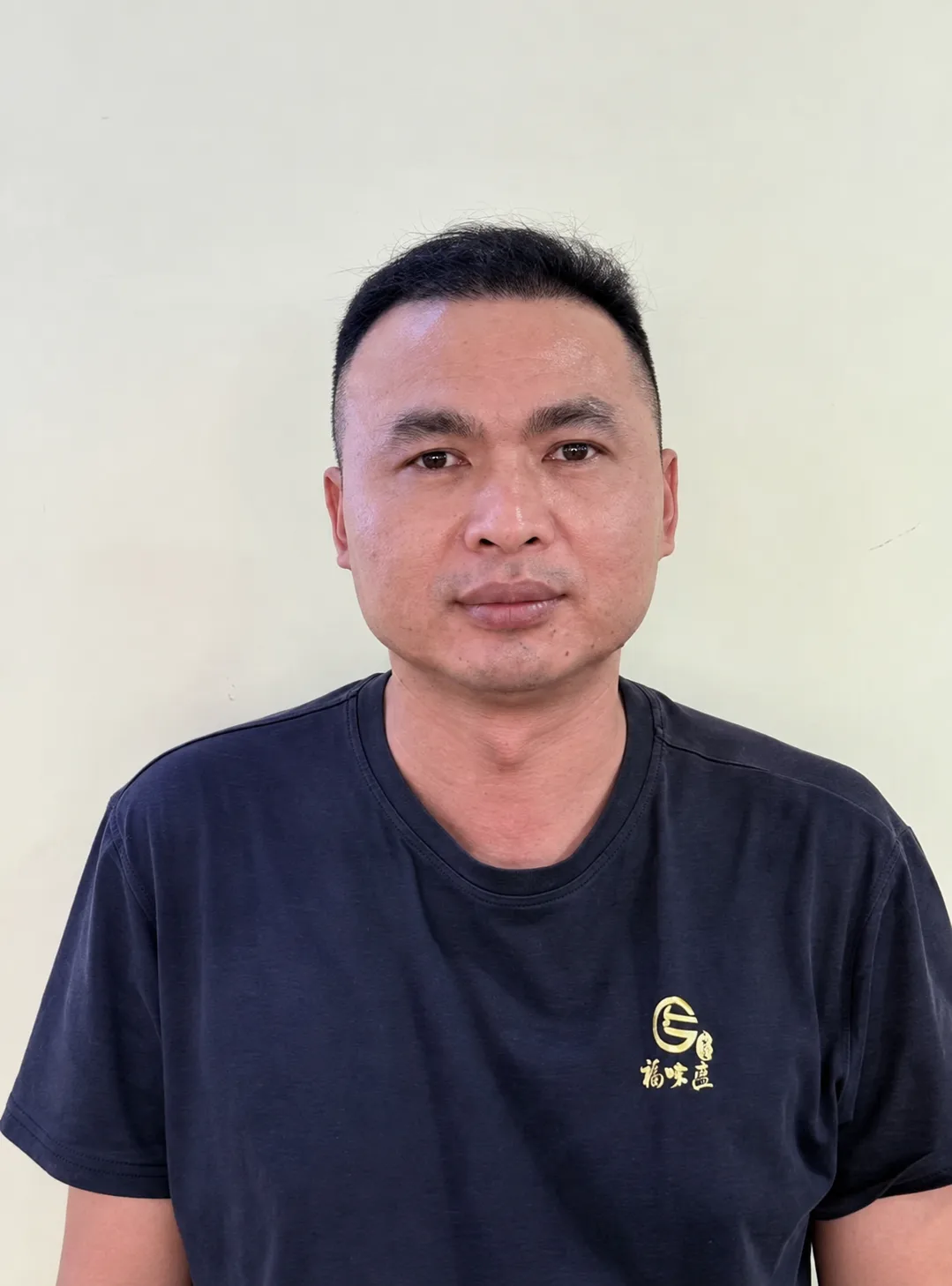 中国籍老板被指离厂避不见面,柬埔寨93名工人停工维权 — 正文配图
