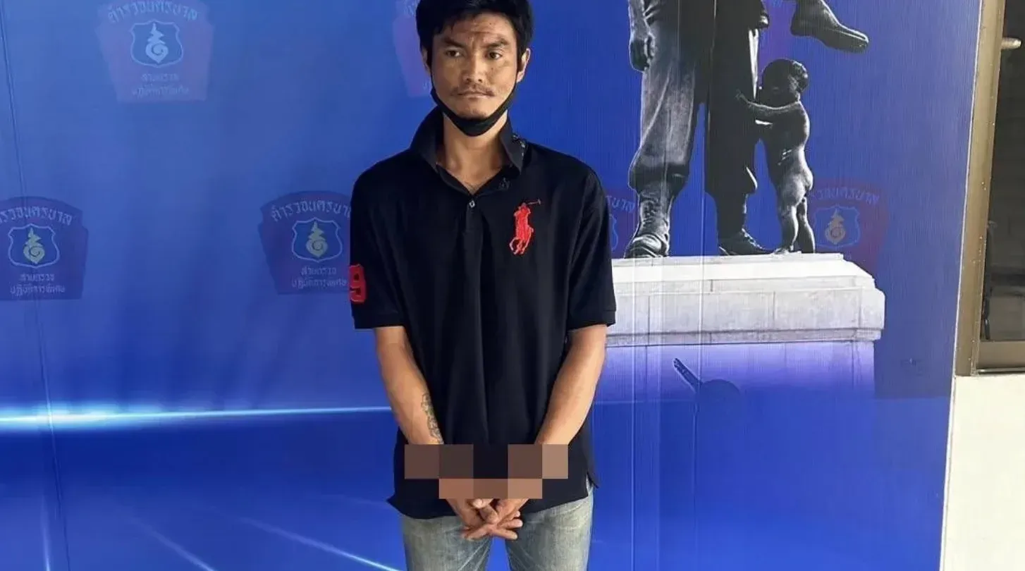 曼谷盗窃嫌疑人趁警员上厕所撬门逃脱，警方调监控紧急追捕 ... 配图
