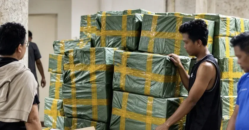 价值约50万比索！中国男子在菲律宾涉嫌销售假冒调味品被抓 — 正文配图