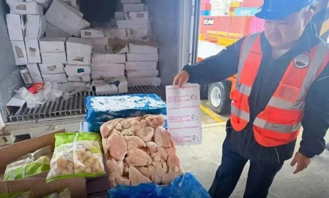 香港货柜申报“熟豆腐”，开箱竟查出逾666万比索冷冻鸡肉