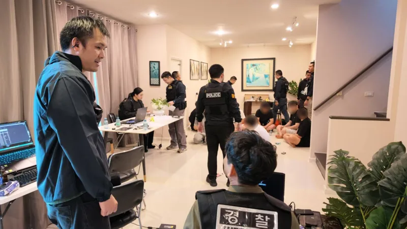 泰国警方捣毁曼谷3处诈骗窝点！2名中国人、8名韩国人落网 — 正文配图