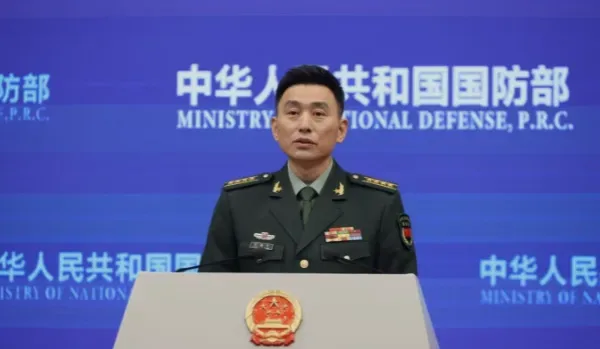 中国国防部向菲律宾发出警告：不能任由一小撮人肆意妄为！