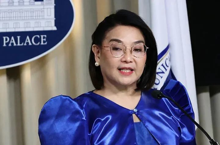 多国接连发出警告!菲律宾总统府回应:已经做好准备 — 封面